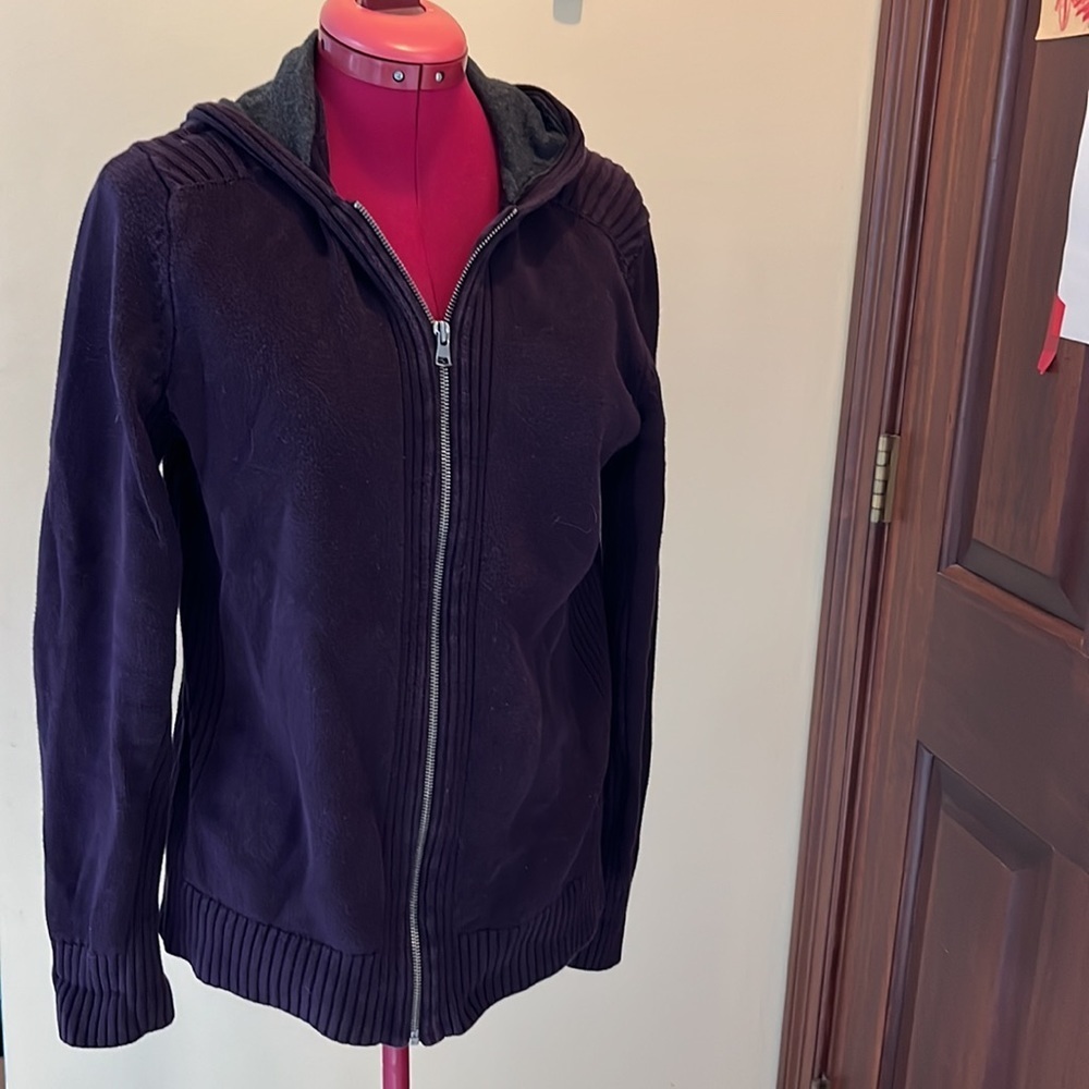 Gap full zip front sweater/hood  dark purple  heavy knit  EUC knit jacket size S
